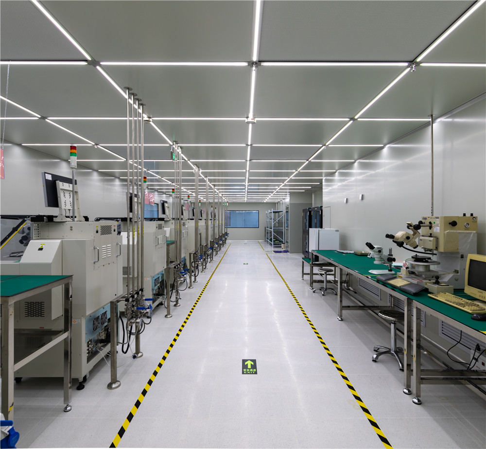 無錫凈化車間裝修在凈化車間的工程中如何選擇使用適合的傳遞窗呢？